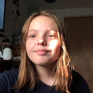 Meet your Posher, Dakota